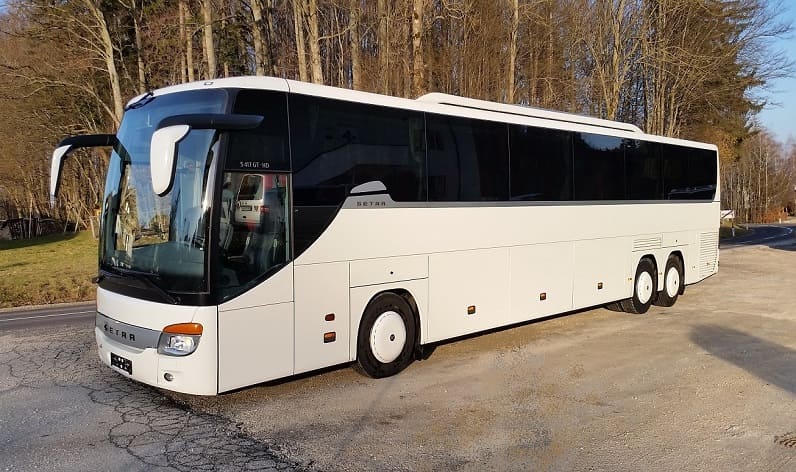 Oberland: Buses hire in Vaduz in Vaduz and Liechtenstein